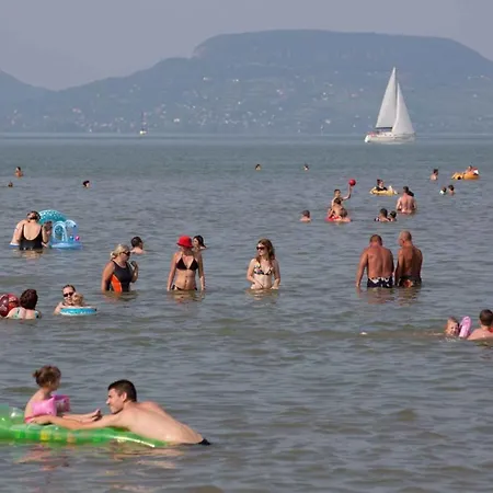 Holiday Balatonmariafurdo 17 Holiday home Balatonkeresztur