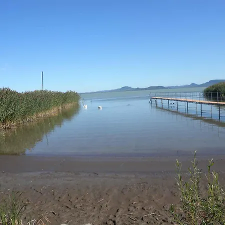 Balatonmariafurdo 17 בית נופש Balatonkeresztúr